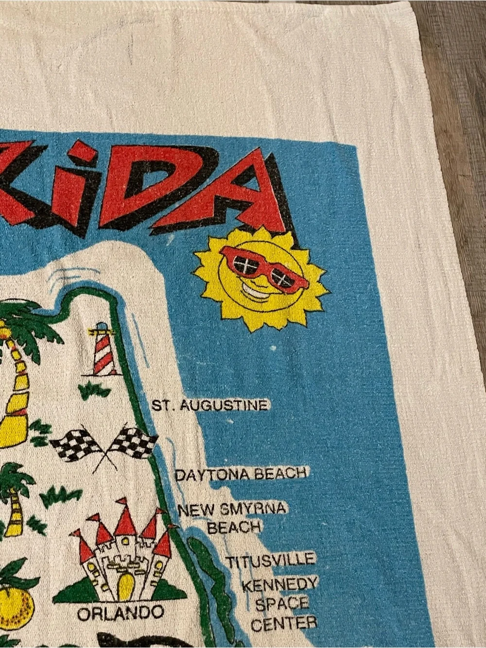Vintage Florida Map Graphic Beach Towel - Bright Blue & White